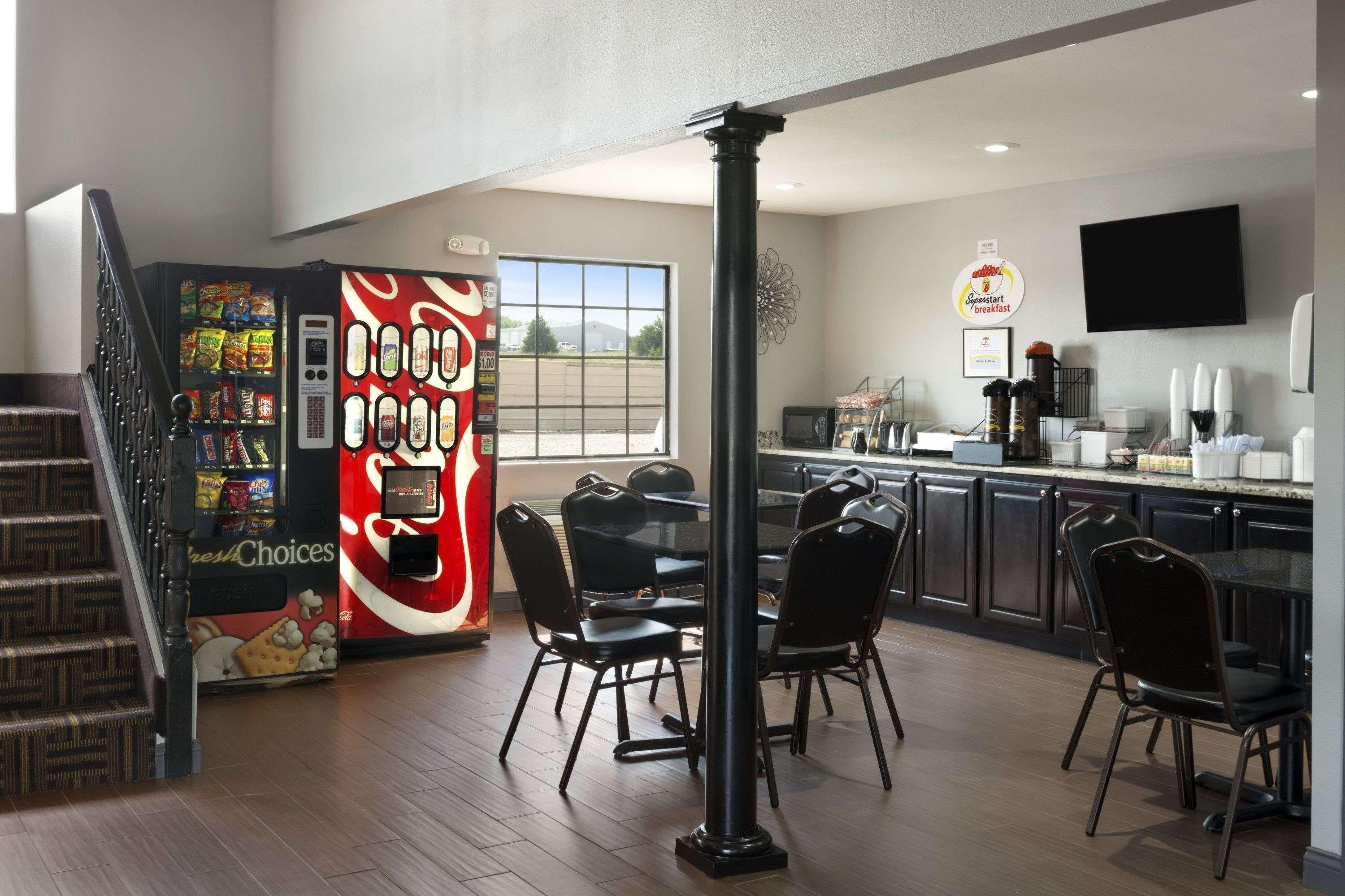 Super 8 By Wyndham Ardmore Exterior foto